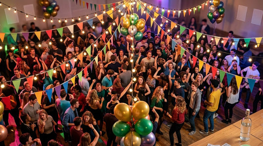 Une soirée avec des dizaines d'étudiants sous la protection du bracelet et des cartes Test Ton Verre anti ghb/kétamine dans les boissons 