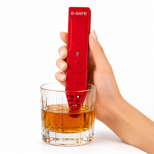 B-SAFE en main, format stylo pour prévention en établissement